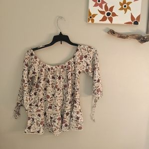 Offsholder blouse